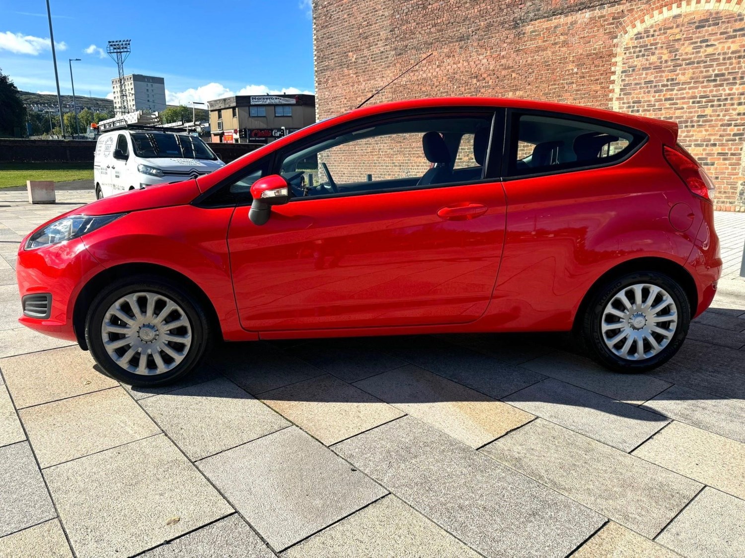 Ford Fiesta Listing Image