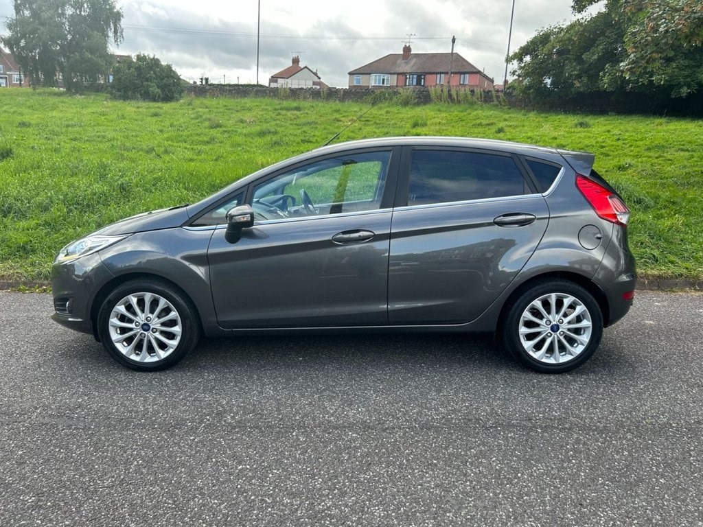 Ford Fiesta Listing Image