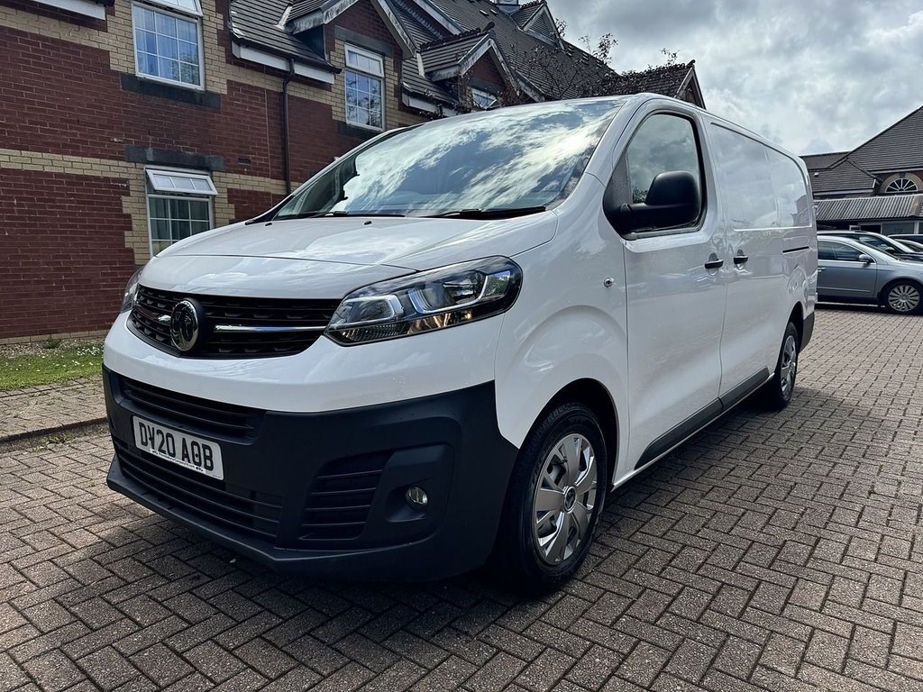 Vauxhall Vivaro Listing Image