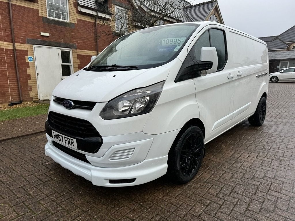 Ford Transit Custom Listing Image