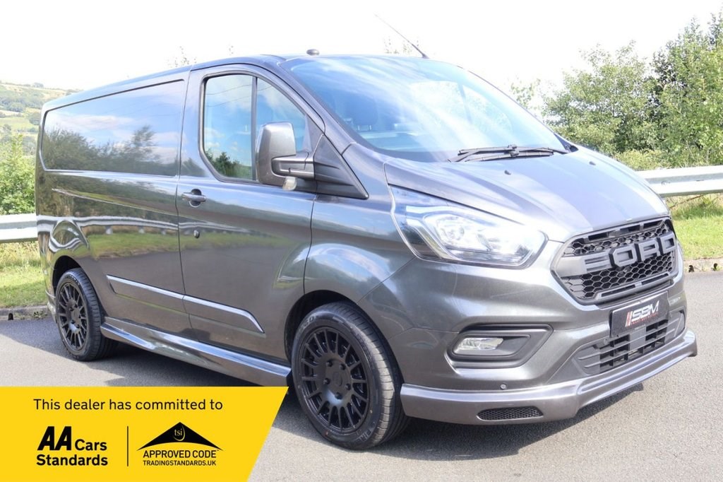 Ford Transit Custom Listing Image