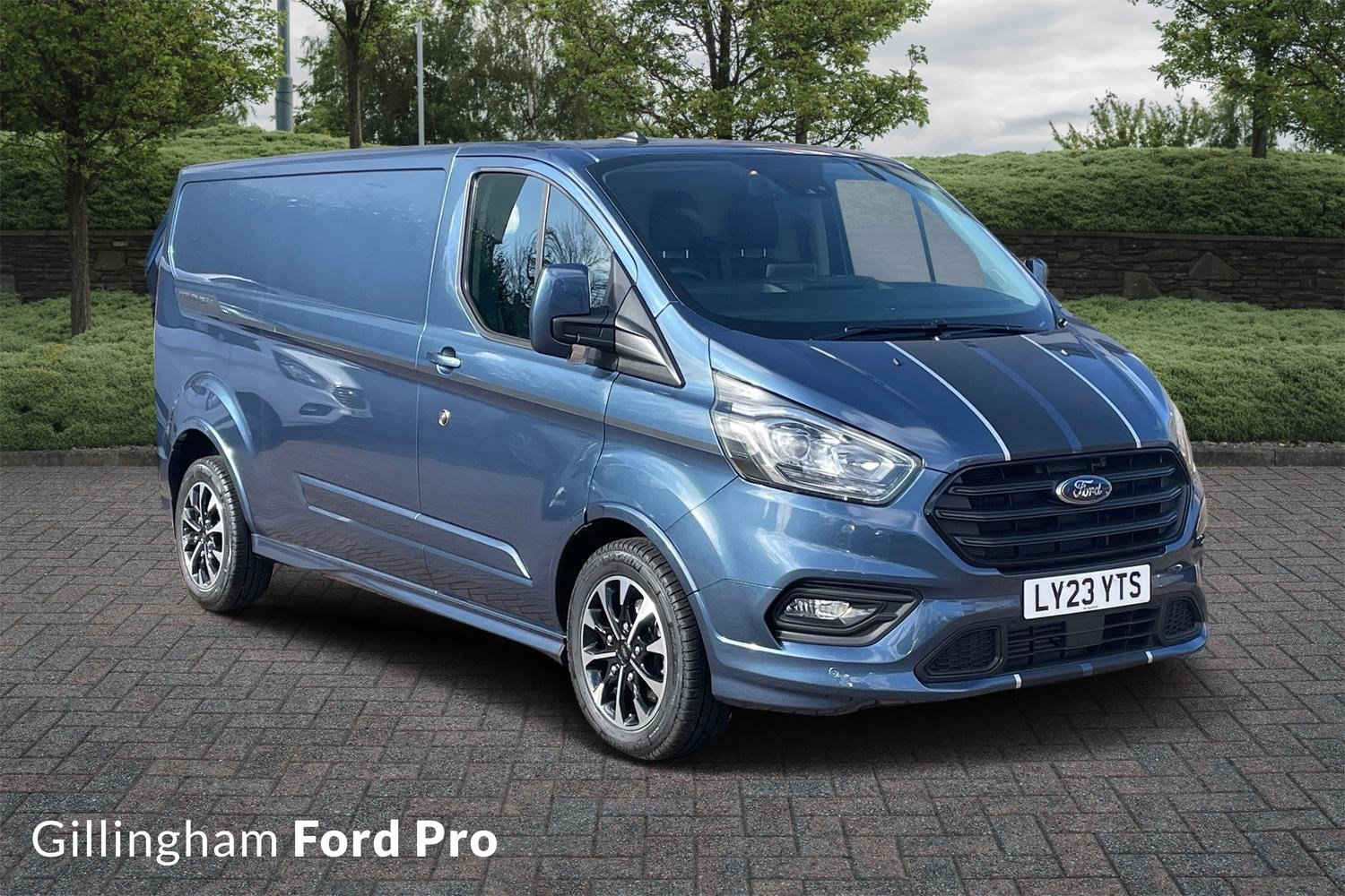 Ford Transit Custom Listing Image