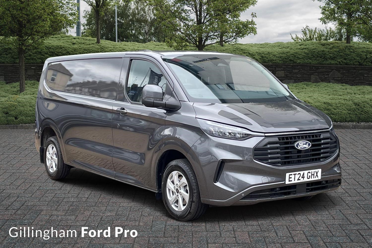 Ford Transit Custom Listing Image