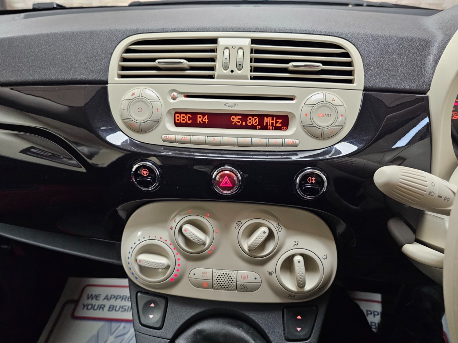 Fiat 500 Listing Image