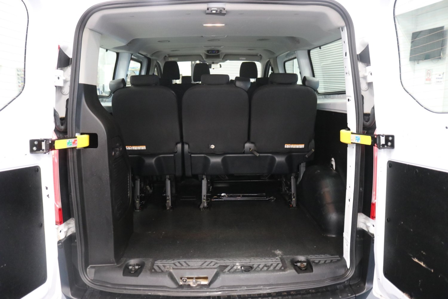 Ford Transit Custom Listing Image