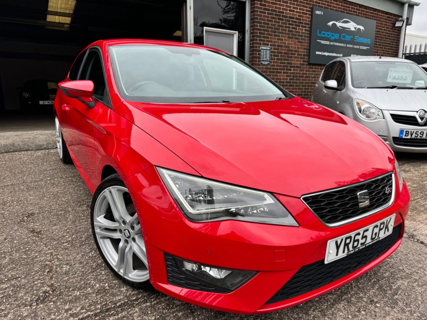 SEAT Leon Listing Image