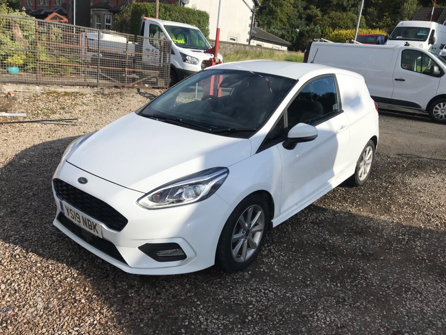 Ford Fiesta Van Listing Image