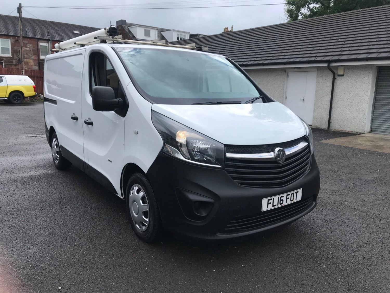 Vauxhall Vivaro Listing Image