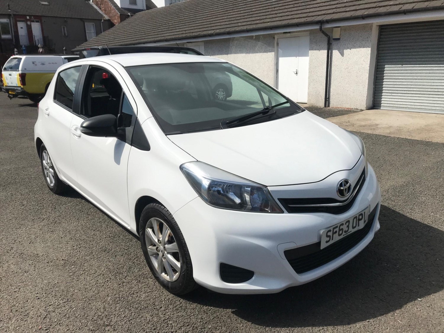 Toyota Yaris Listing Image