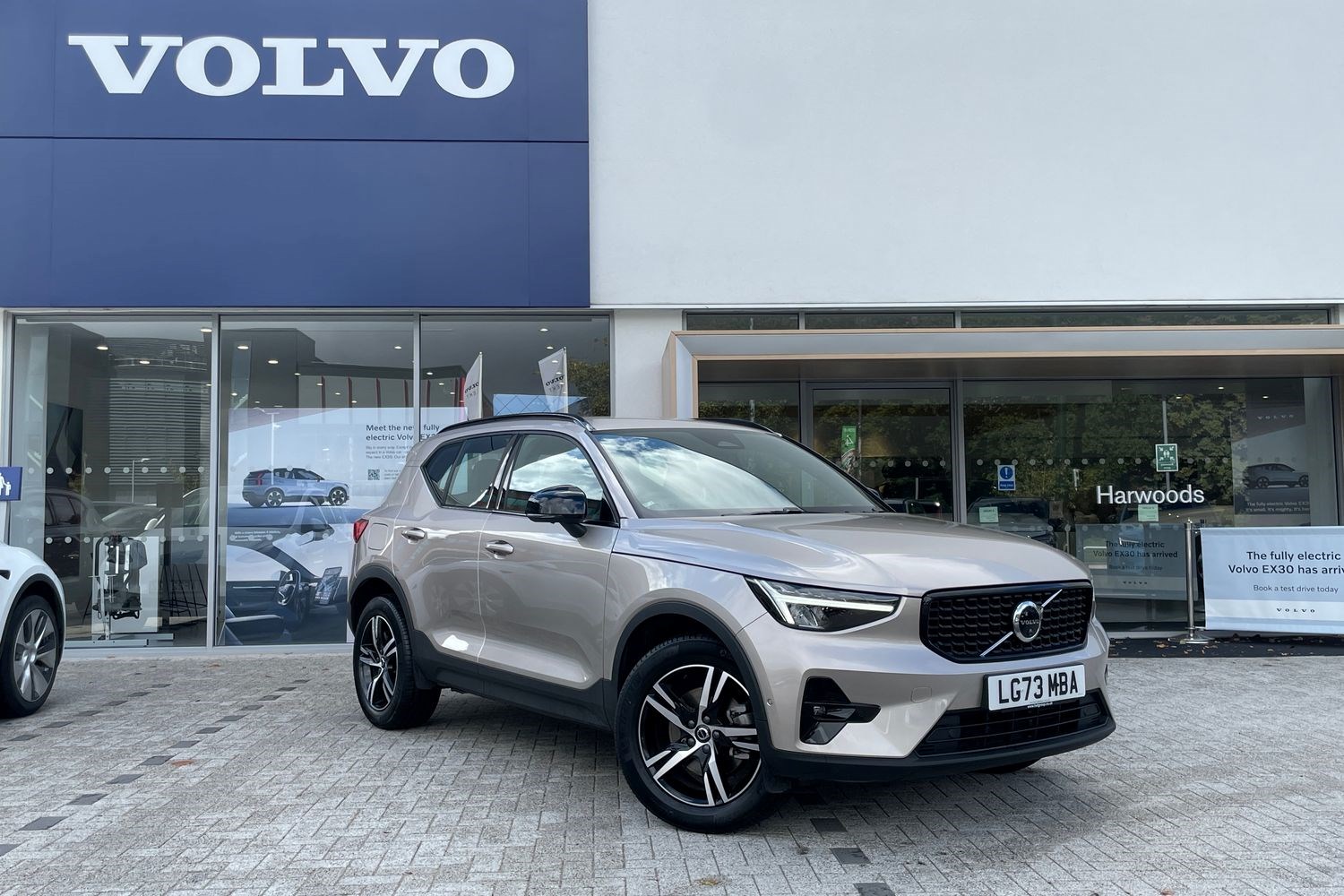 Volvo XC40 Listing Image