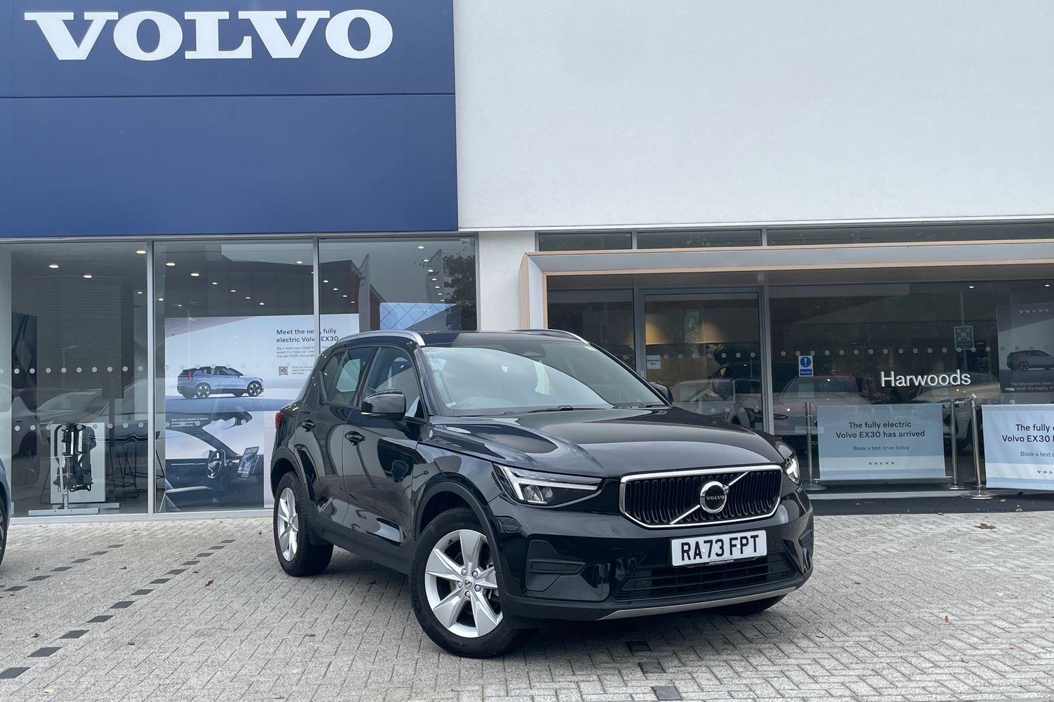 Volvo XC40 Listing Image