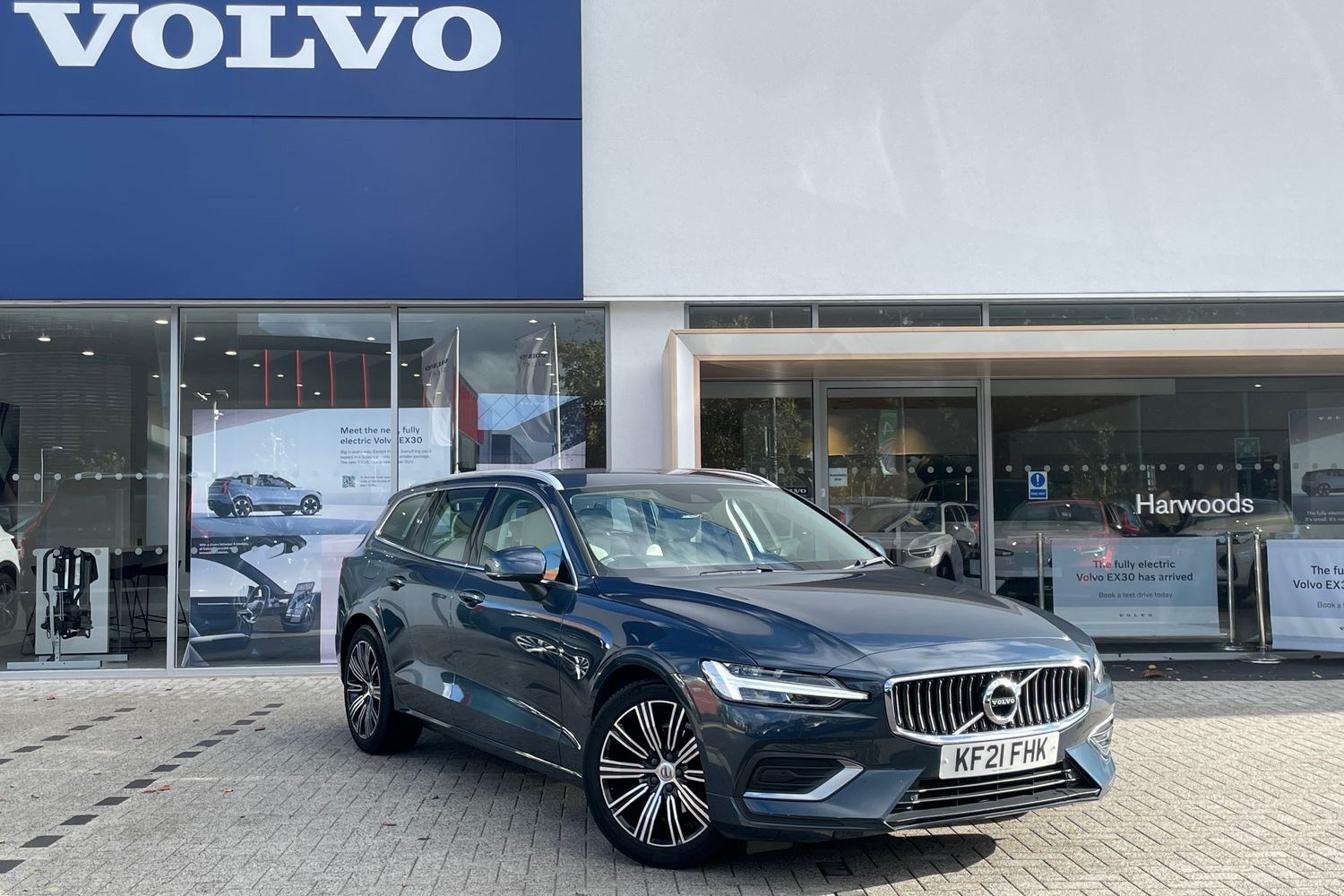 Volvo V60 Listing Image