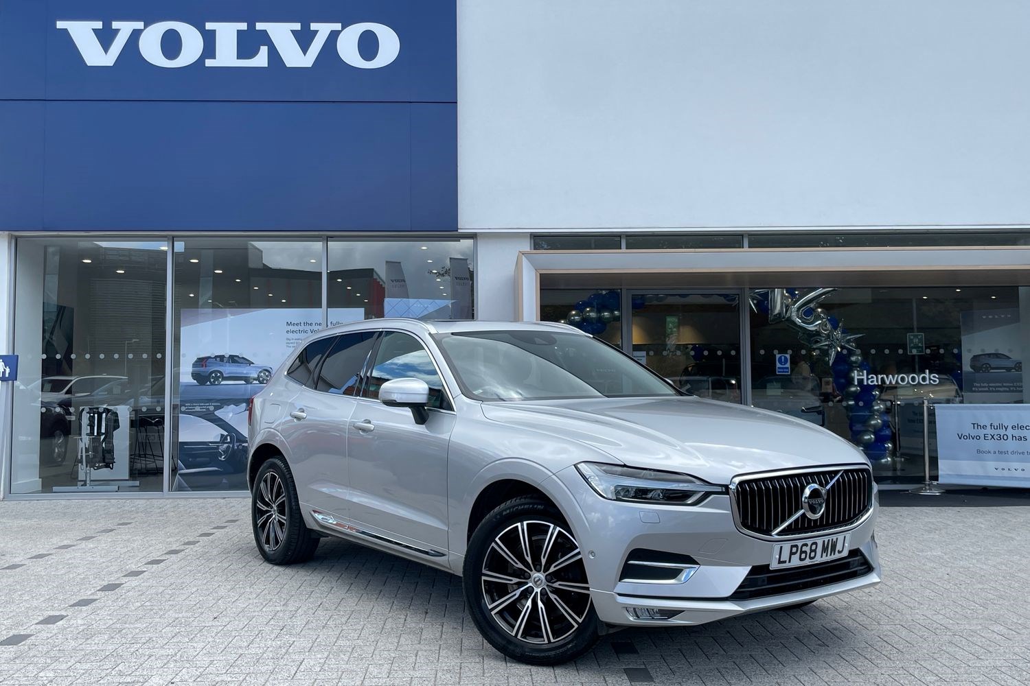 Volvo XC60 Listing Image