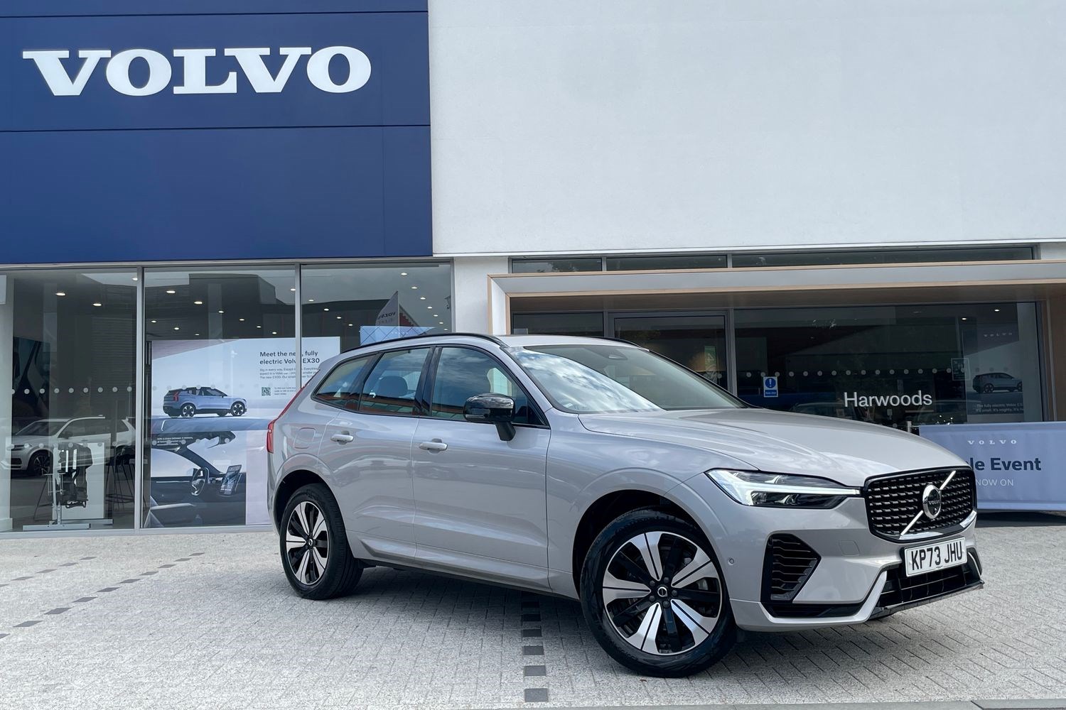 Volvo XC60 Listing Image