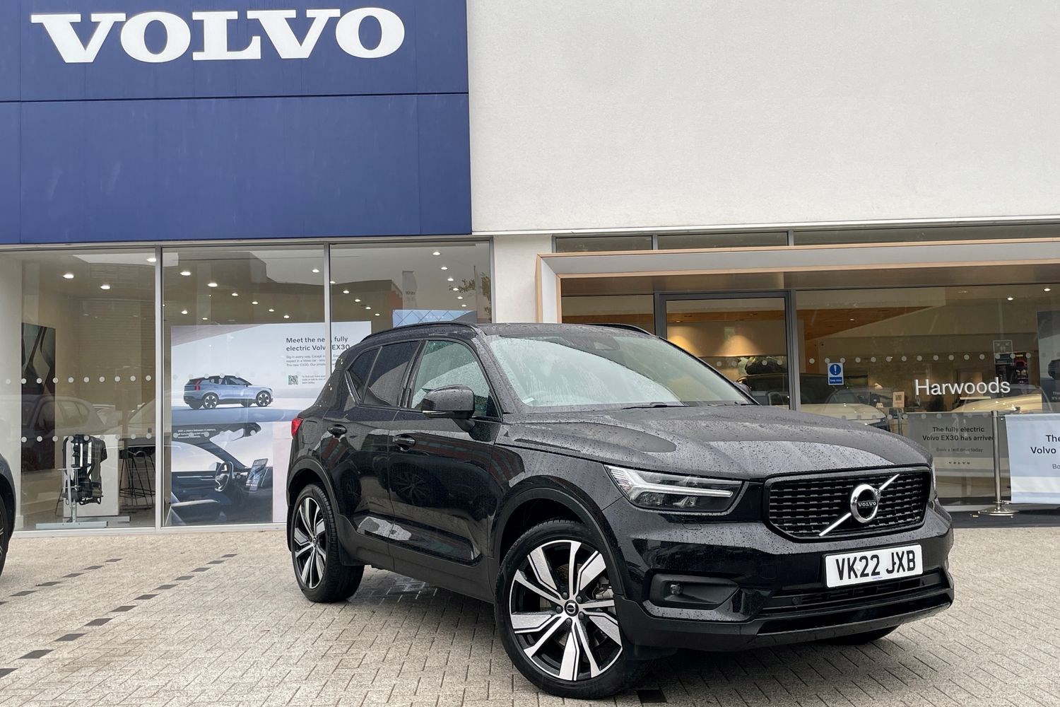 Volvo XC40 Listing Image