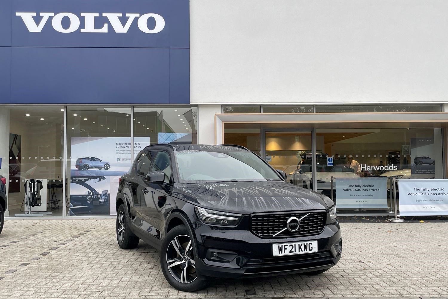 Volvo XC40 Listing Image