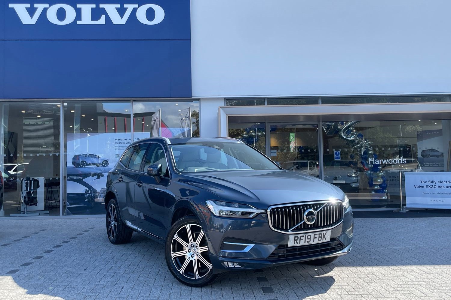 Volvo XC60 Listing Image