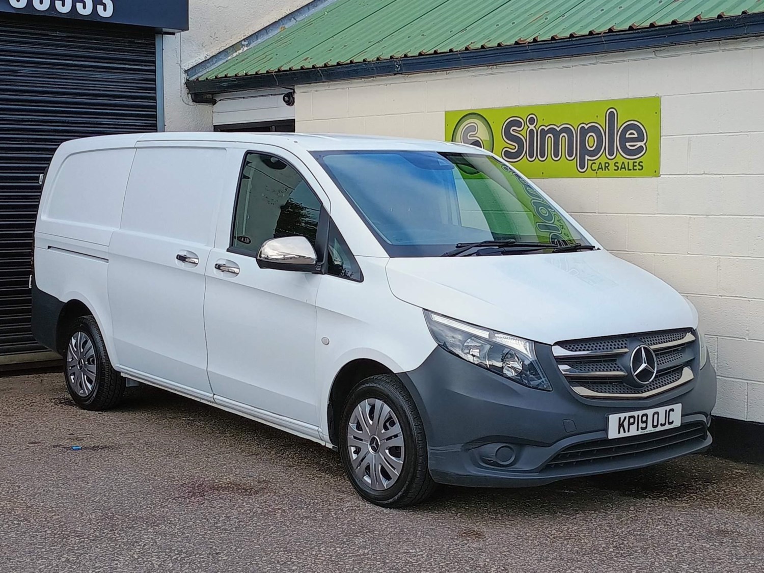 Mercedes-Benz Vito Listing Image