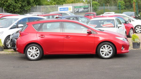 Toyota Auris Listing Image