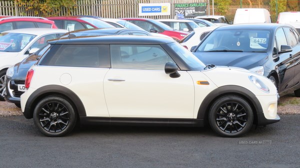 MINI Hatch Listing Image