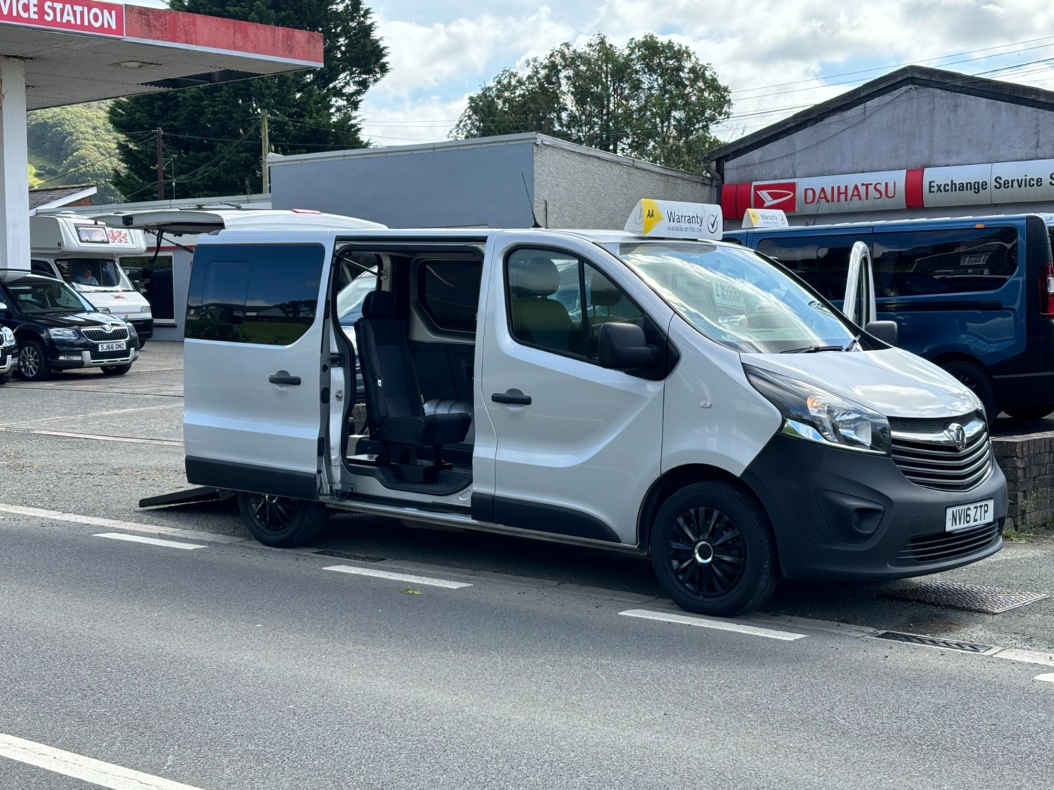 Vauxhall Vivaro Listing Image