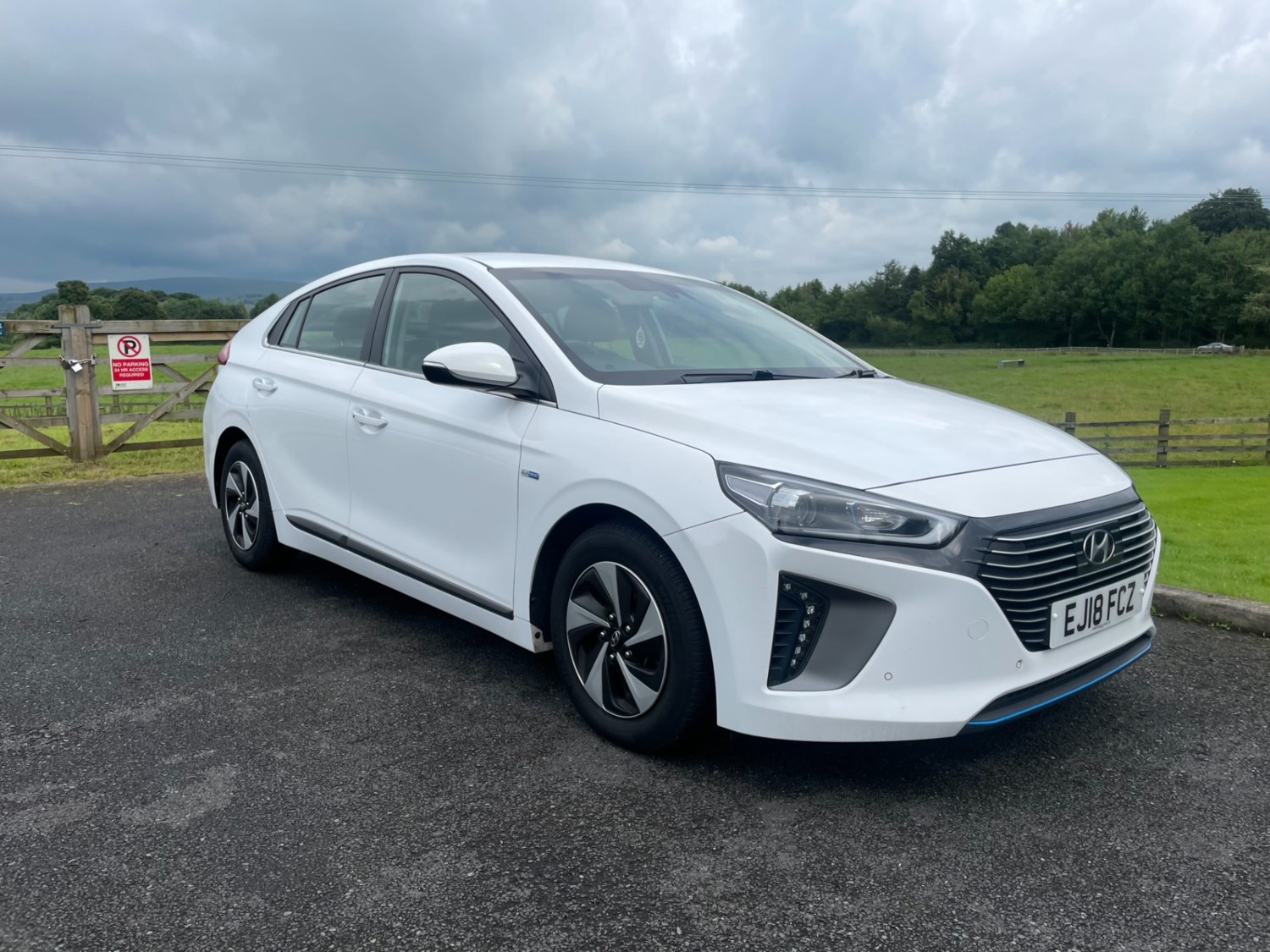 Hyundai IONIQ Listing Image