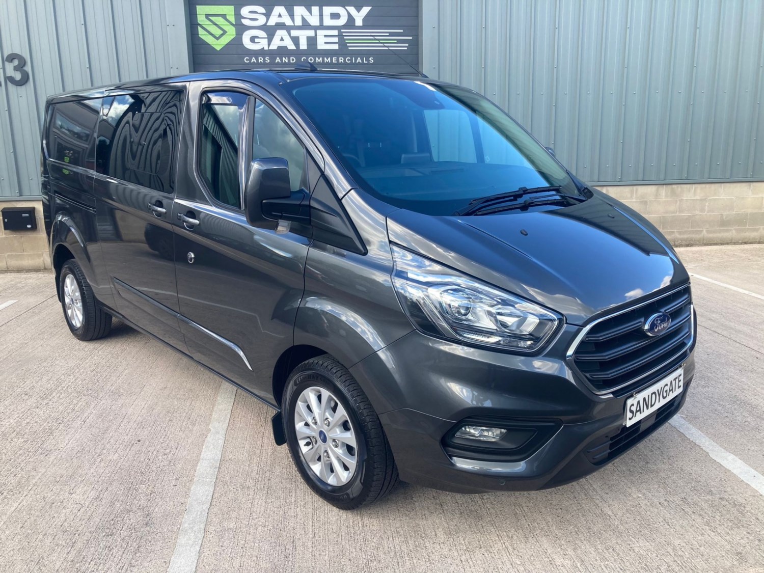 Ford Transit Custom Listing Image