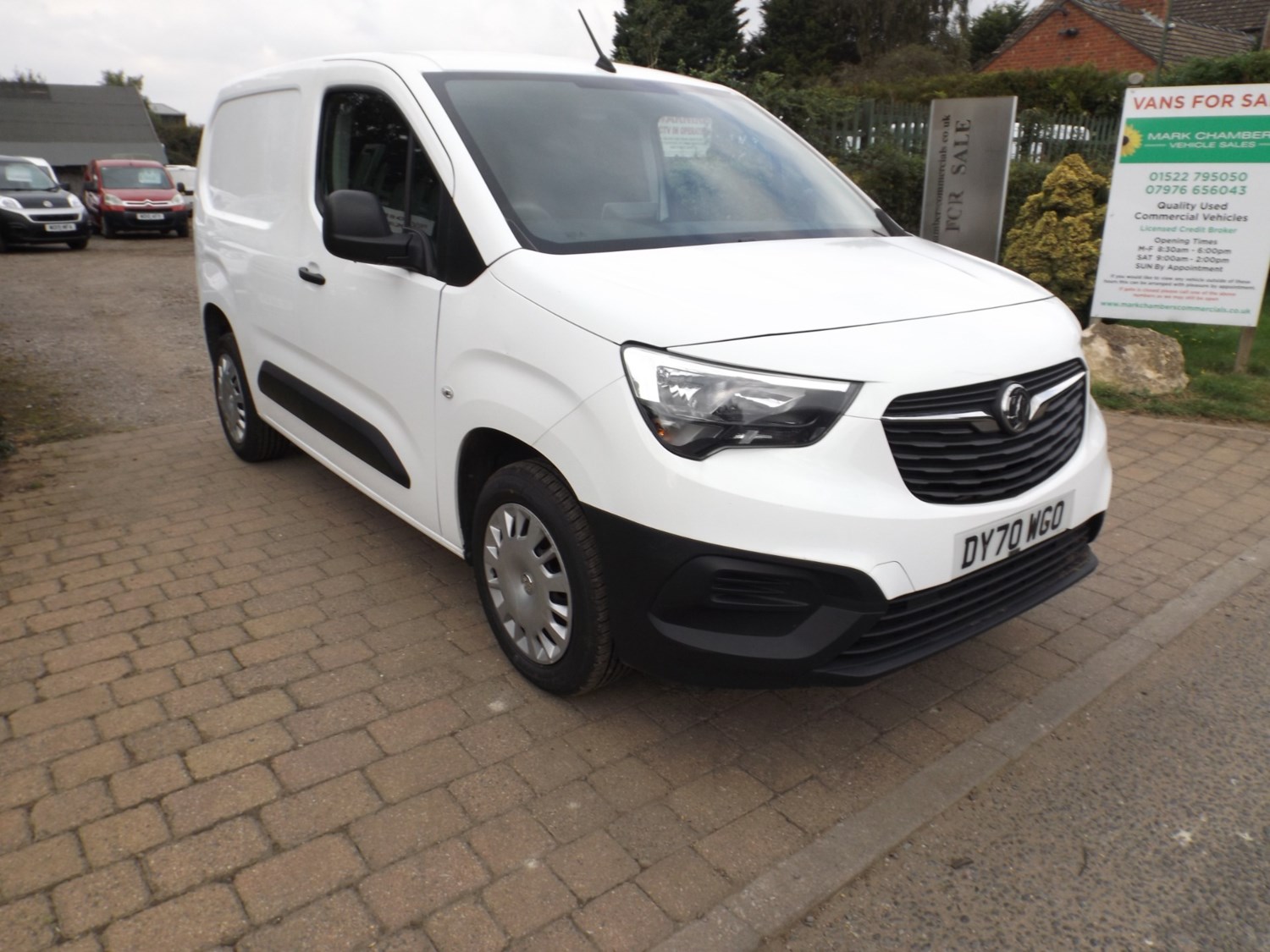 Vauxhall Combo Listing Image