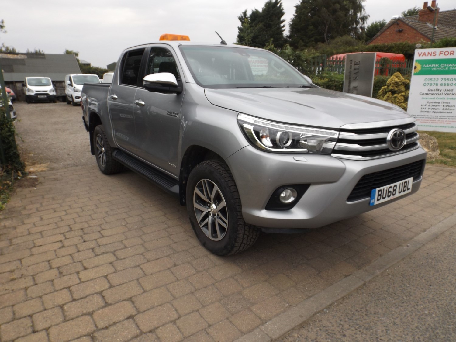 Toyota Hilux Listing Image