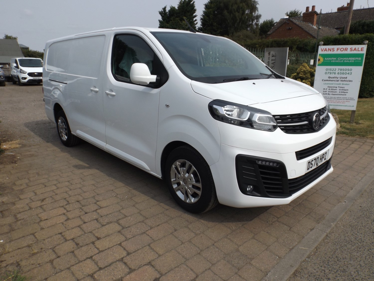 Vauxhall Vivaro Listing Image