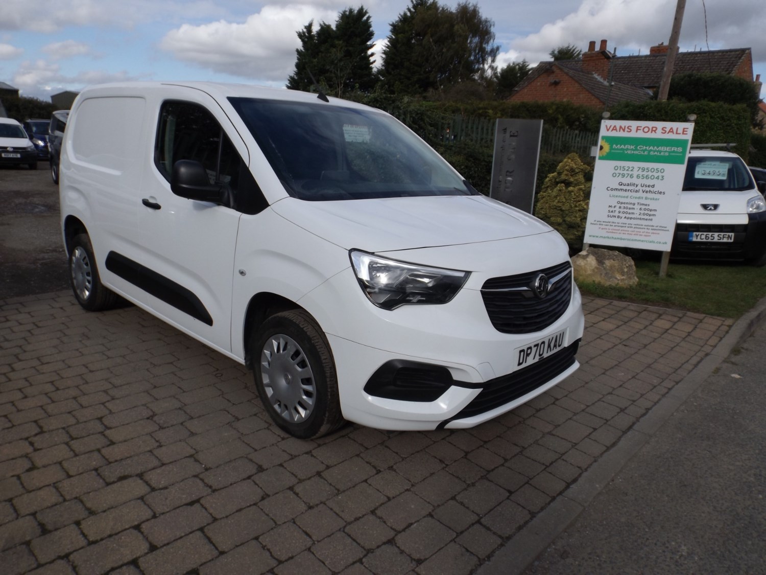 Vauxhall Combo Listing Image