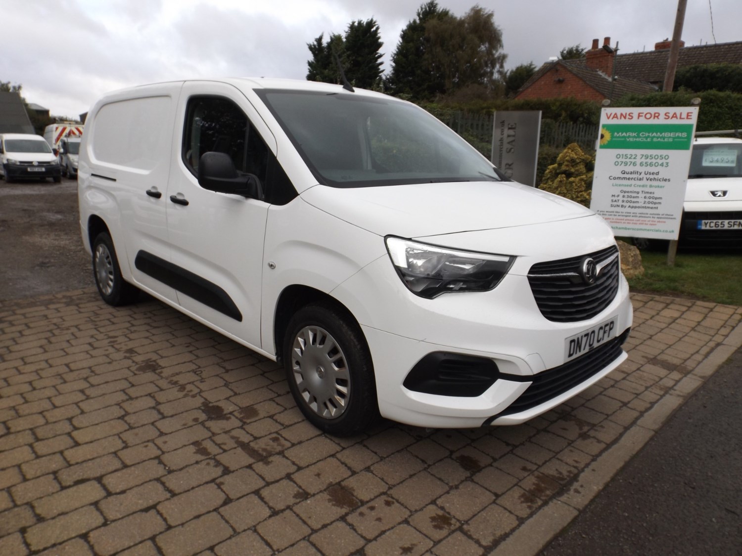 Vauxhall Combo Listing Image