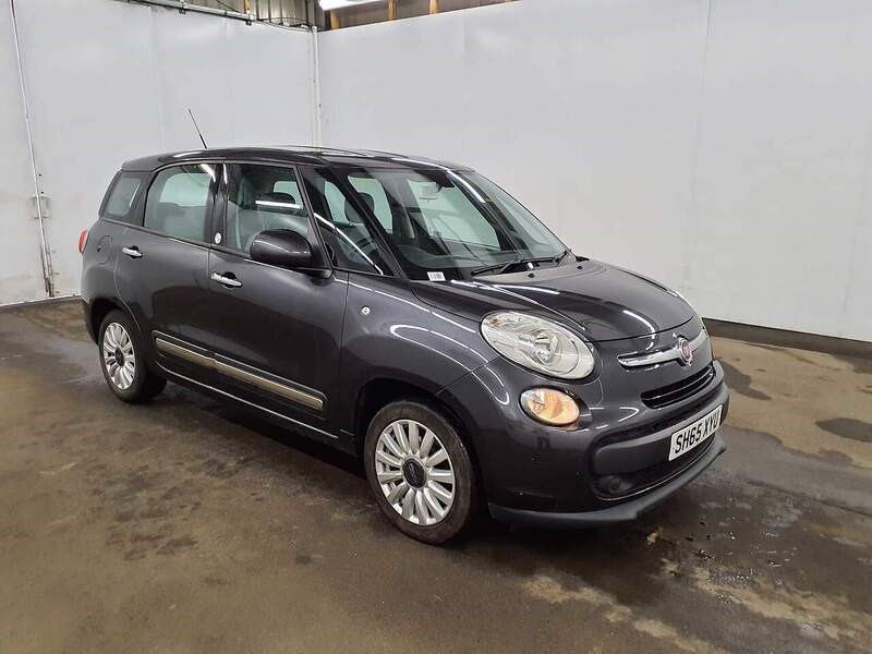 Fiat 500L Listing Image