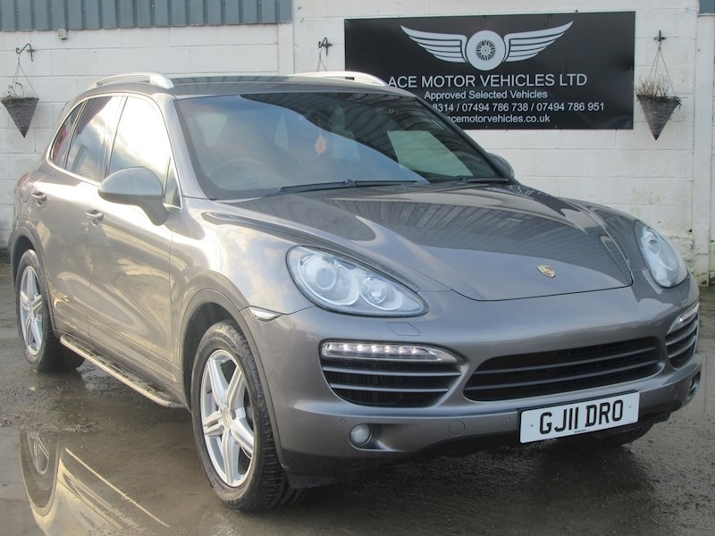 Porsche Cayenne Listing Image