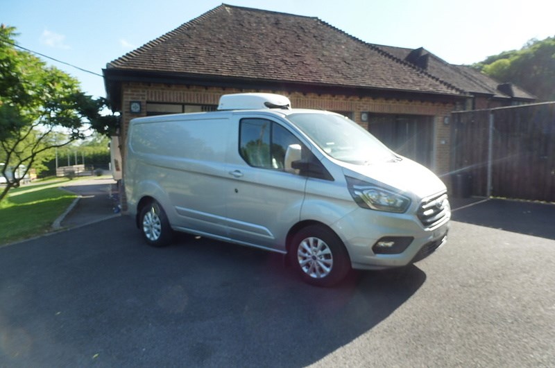 Ford Transit Custom Listing Image