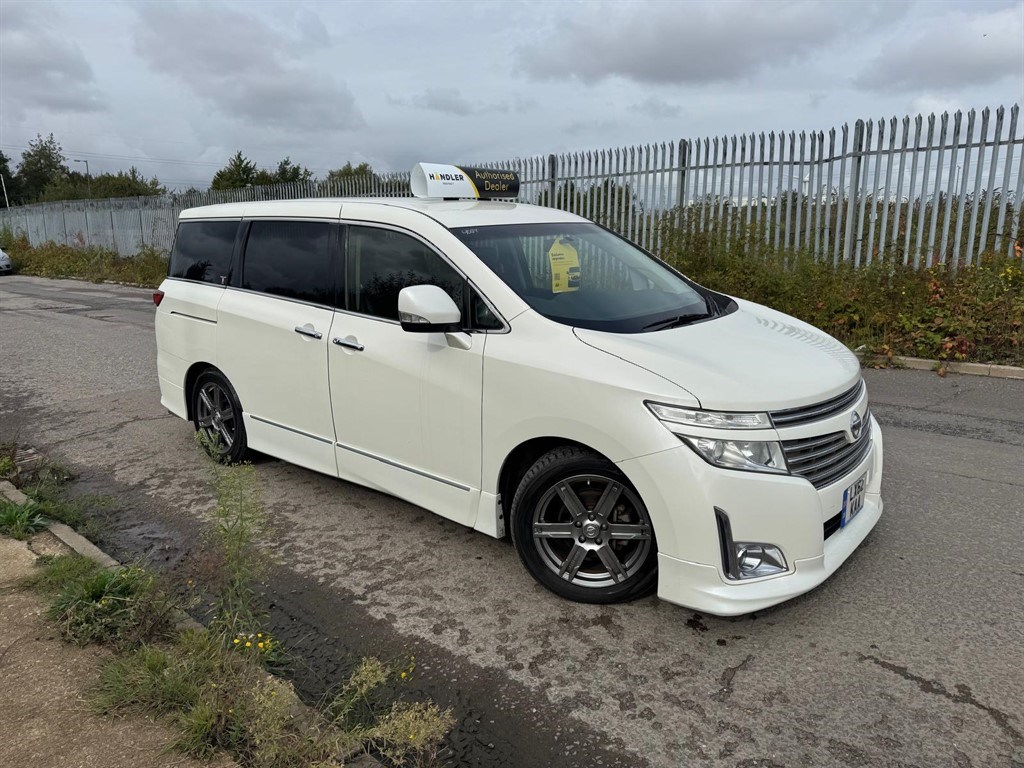 Nissan Elgrand Listing Image