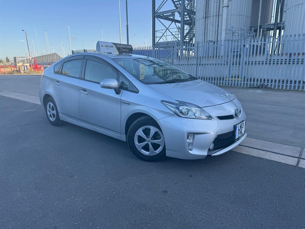 Toyota Prius Listing Image