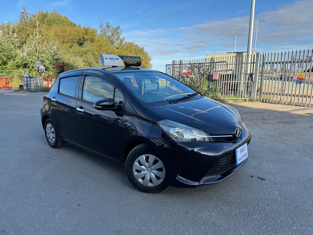 Toyota Yaris Listing Image