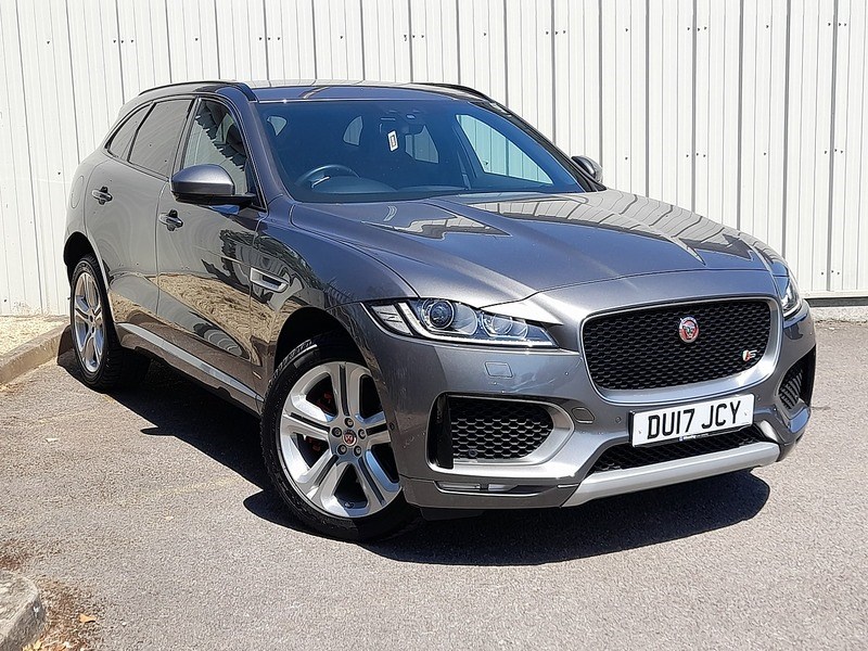 Jaguar F-PACE Listing Image