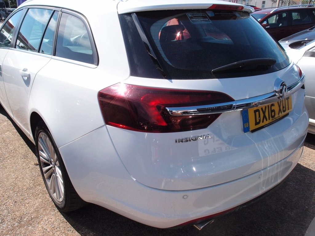 Vauxhall Insignia Listing Image