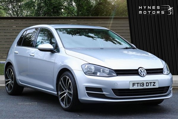 Volkswagen Golf Listing Image