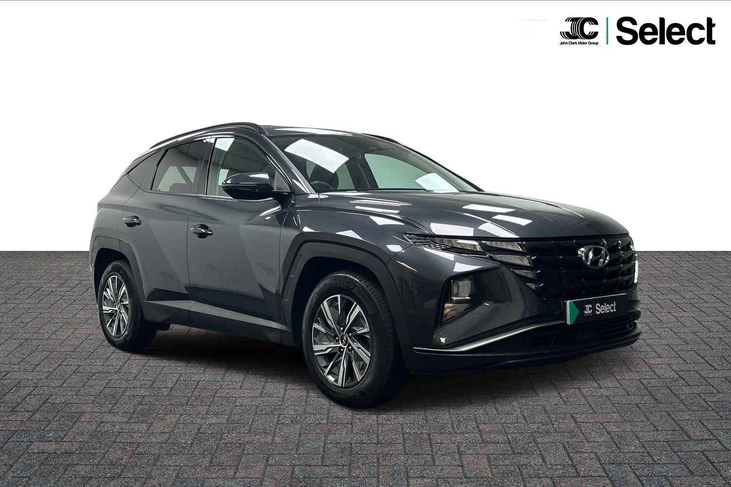 Hyundai TUCSON Listing Image