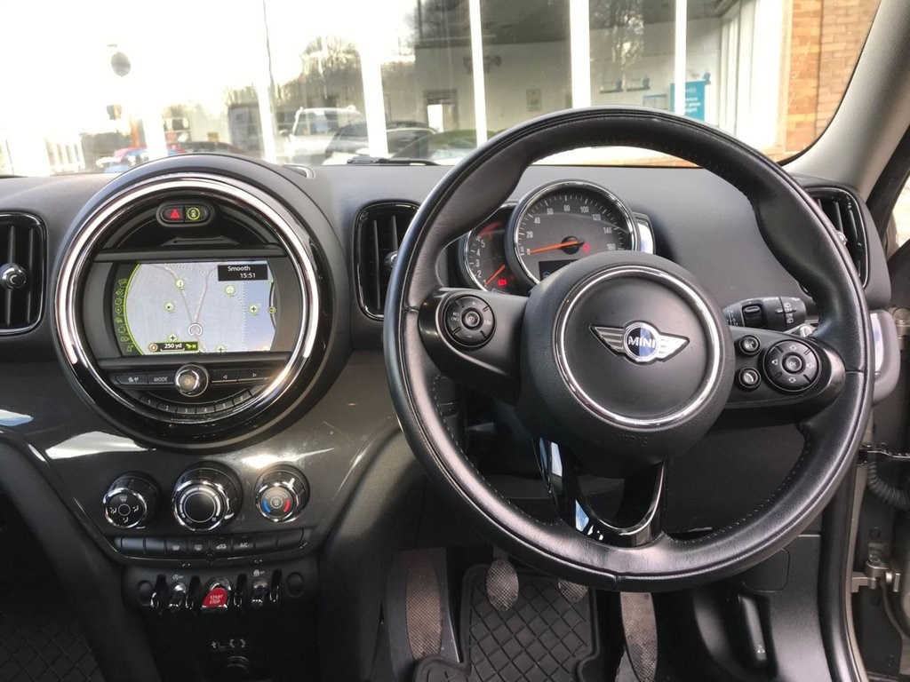 MINI Countryman Listing Image