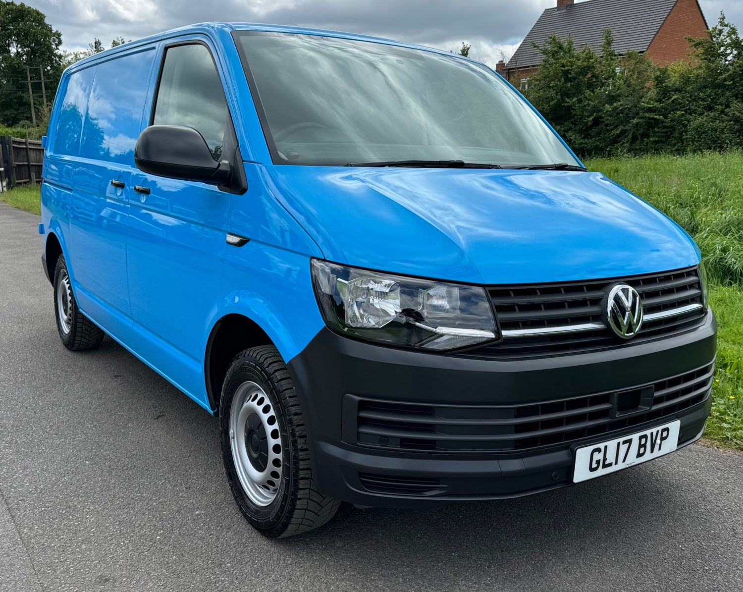 Volkswagen Transporter Listing Image