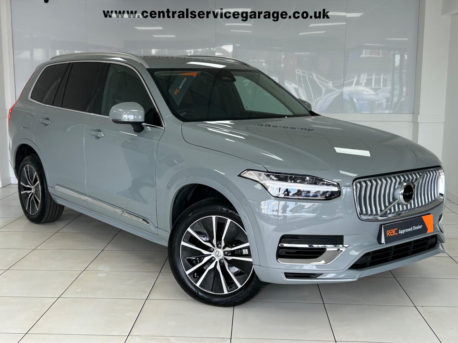 Volvo XC90 Listing Image