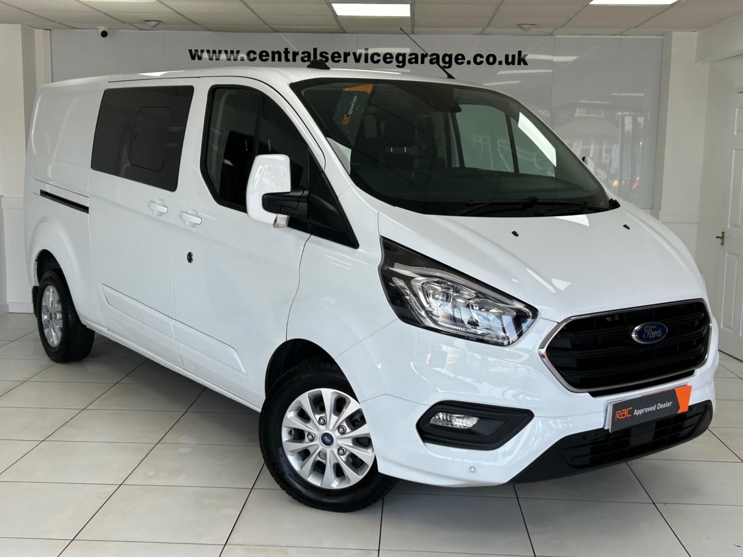 Ford Transit Custom Listing Image