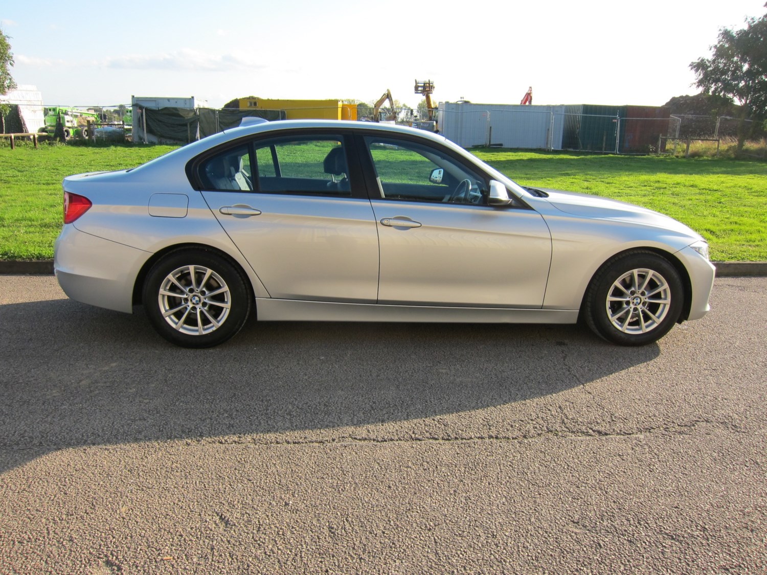 BMW 3 Series Listing Image