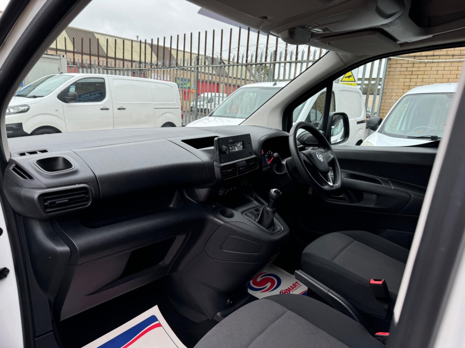 Vauxhall Combo Listing Image