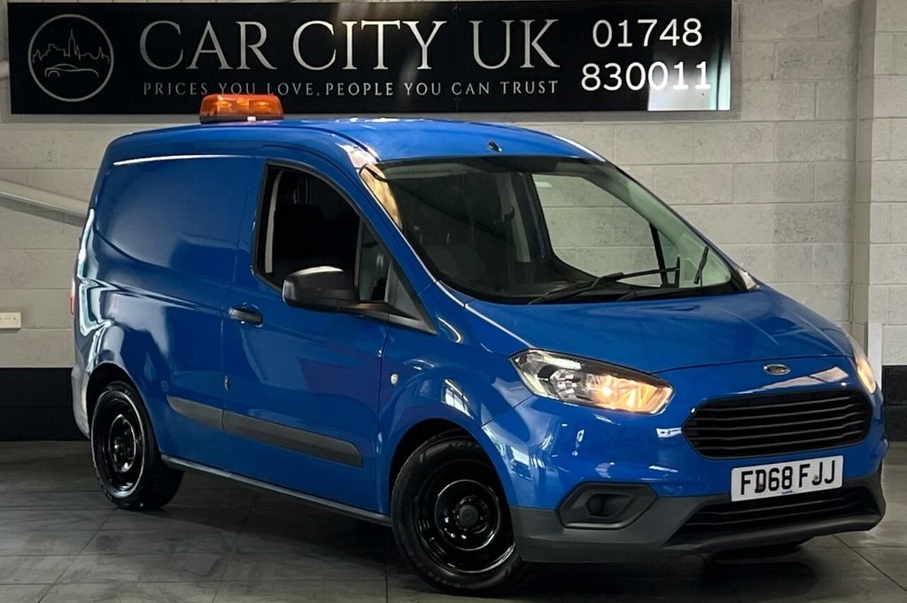 Ford Transit Courier Listing Image