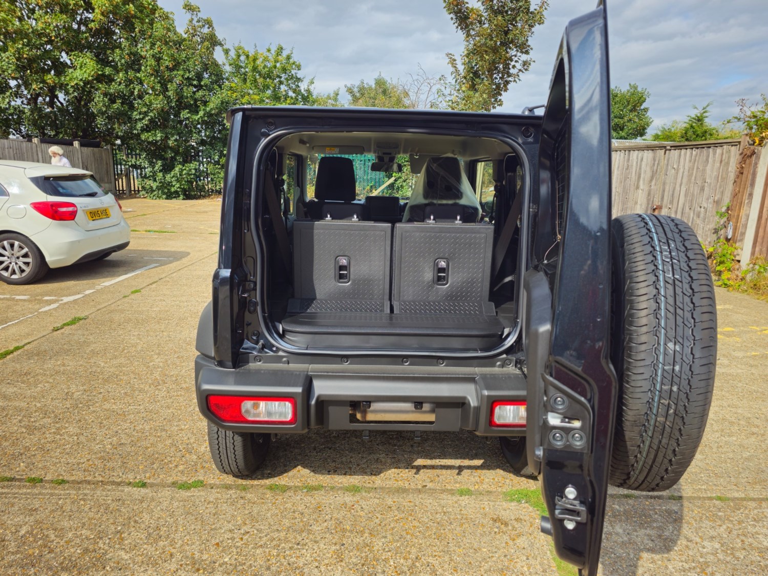 Suzuki Jimny Listing Image